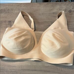 Knix Light Tan Sand Seamless Revolution Bra - M++ - see size guide approx 34F